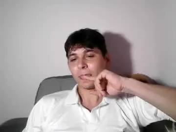 Chaturbate Live Sex Cam of davidxstorm