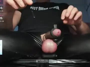 Chaturbate Live Sex Cam of r2estim