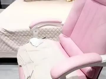 Chaturbate Free Live Porn of ready_n_willing