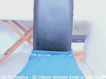 Chaturbate Free Live Porn of dolce4you69