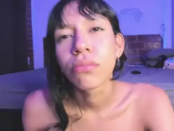 Chaturbate Watch Live Sex Cams of emmaclark_1