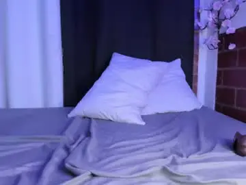 Chaturbate Sex Cam of emmaclark_1