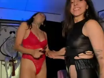 Chaturbate Watch Live Sex Cams of lucyklumm