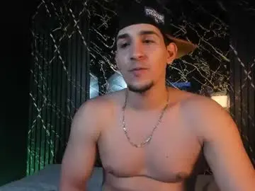 Chaturbate Watch Live Sex Cams of massimo_vidal