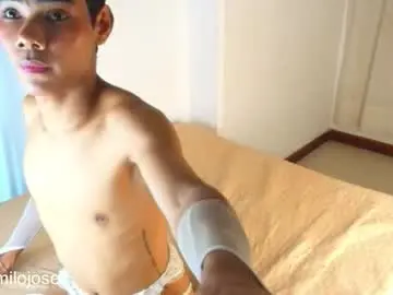 Chaturbate Adult Webcam of milo_k