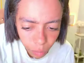 Chaturbate Live Sex Cam of peneelopeecute