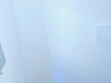 Chaturbate Live Sex Cam of starrmoon__