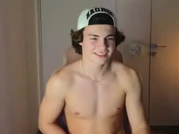 Chaturbate Nude Webcam of whiteskyy_