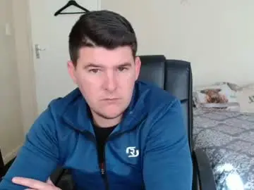 Chaturbate Live Porn of brendansexyboy098754