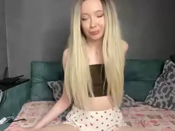 Chaturbate Live Sex Cam of amiair