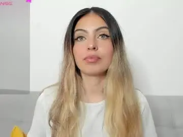 Chaturbate Live Sex Cam of fernanda_aaa