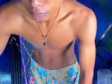 Chaturbate Live Porn of sky_walkerss