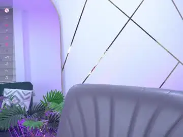 Chaturbate Live Sex Cam of b3llaspring