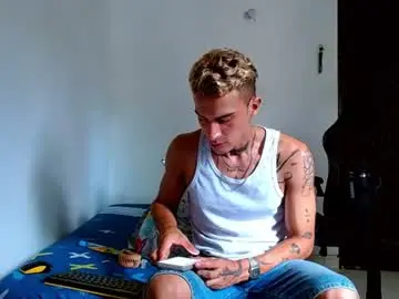 Chaturbate Adult Webcams of bray_hotboy