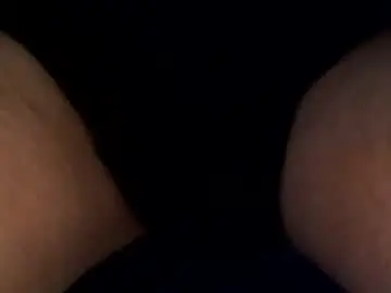 Chaturbate Live Sex Cam of dveinz