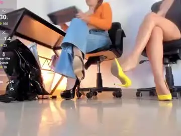 Chaturbate Watch Live Sex Cams of lunaavelezz