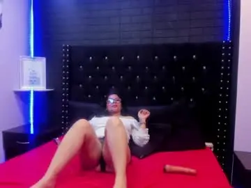 Chaturbate Live Sex Cam of mia_ailen