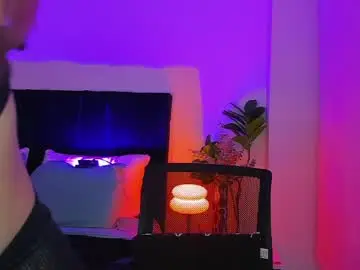 Chaturbate Live Sex of naugthymila3