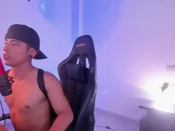 Chaturbate Watch Live Sex Cams of saenz_hotx