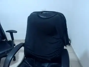 Chaturbate Live Porn of saenz_hotx