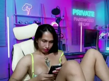 Chaturbate Adult Video Chat of snow_2000