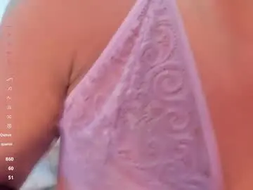 Chaturbate Sex Cam of ariana_grande233