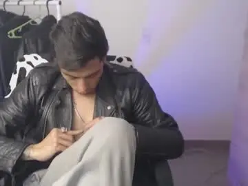 Chaturbate Watch Live Sex Cams of chomelo6