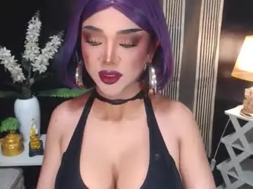 Chaturbate Adult Video Chat of hugecockchristine