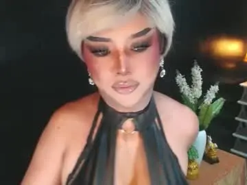 Chaturbate Live Sex of hugecockchristine