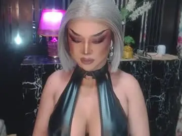 Chaturbate Best live sex cam show of hugecockchristine