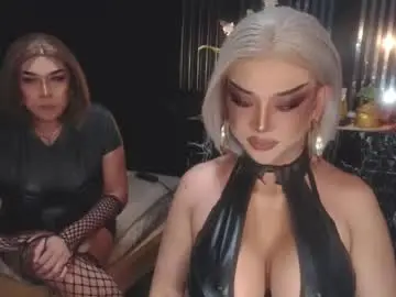 Chaturbate Adult Webcams of hugecockchristine