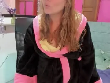 Chaturbate Sex Cam of julieta_star69