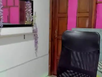 Chaturbate Best live sex cam show of julieta_star69