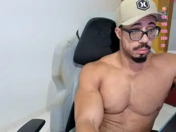 Chaturbate Live Porn of mikehotk