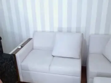 Chaturbate Live Sex Cam of alex_bigcumvez
