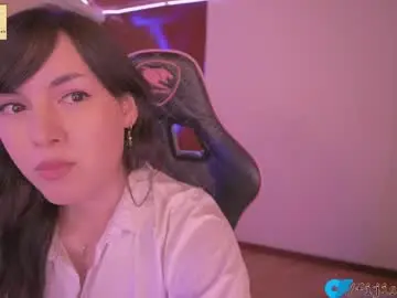 Chaturbate Free Live Porn of fijisakistar