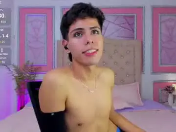 Chaturbate Nude Webcam of hunterwest06