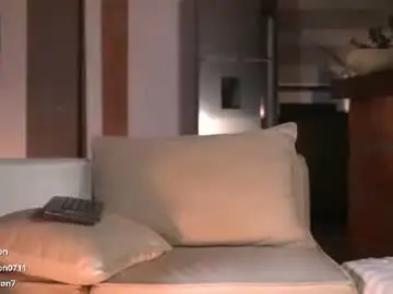 Chaturbate Live Sex Cam of chris_morton