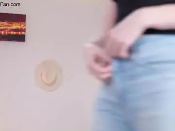 Chaturbate Live Sex of island_peach