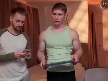 Chaturbate Live Sex Cam of kevin_geo