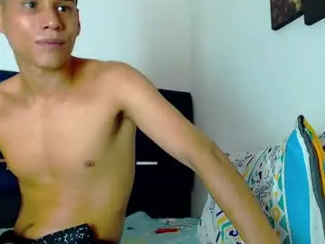 Chaturbate Nude Webcam of kevin_marlon
