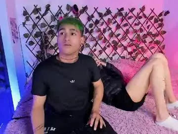 Chaturbate Best live sex cam show of chriss_wg_
