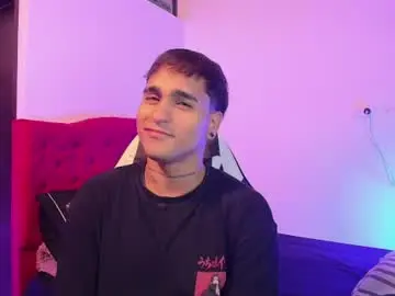 Chaturbate Live Sex Cam of chriss_wg_