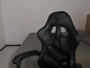 Chaturbate Watch Live Sex Cams of emmagrace99