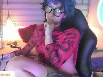 Chaturbate Free Live Porn of ghosty_doll