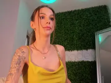 Chaturbate Free Porn Cam of hotfallingdevil
