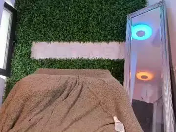 Chaturbate Free Porn Cam of hotfallingdevil