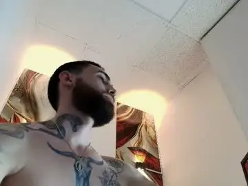 Chaturbate Nude Webcam of luke_davis01