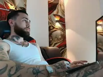 Chaturbate Watch Live Sex Cams of luke_davis01