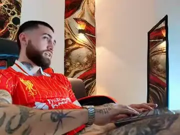 Chaturbate Live Porn of luke_davis01